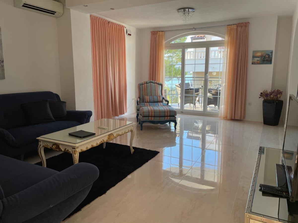 Villa Franda Trogir Exterior photo
